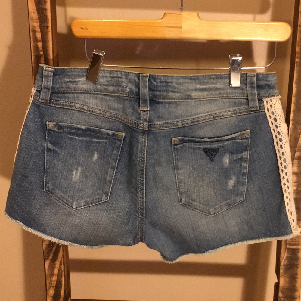 GUESS Jean Shorts - Picture 4 of 5